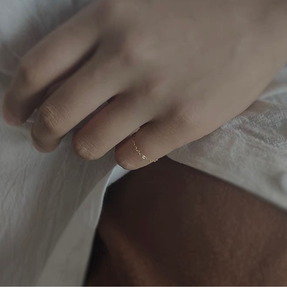 Brand new Mejuri inspired fashion ring size 3.5 for pinky - Picture 6 of 6